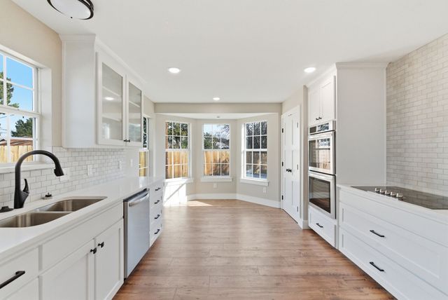 188 Cedar Hill Trail, Whitney, TX 76692