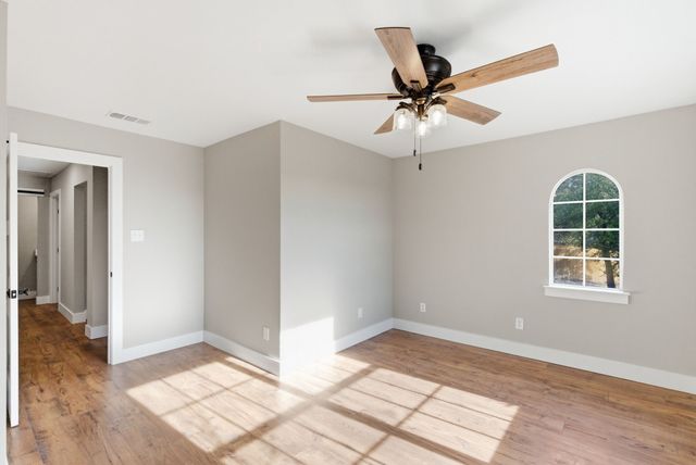 188 Cedar Hill Trail, Whitney, TX 76692