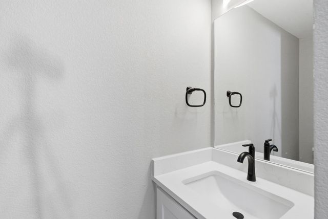 188 Cedar Hill Trail, Whitney, TX 76692