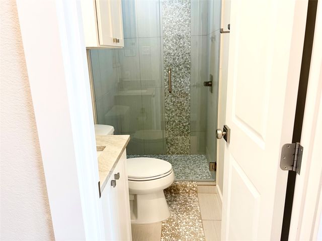 106 Blackfoot Trail, Lake Kiowa, TX 76240