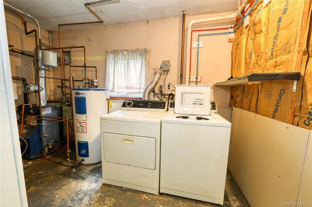 386 Southport Street, Ronkonkoma, NY 11779