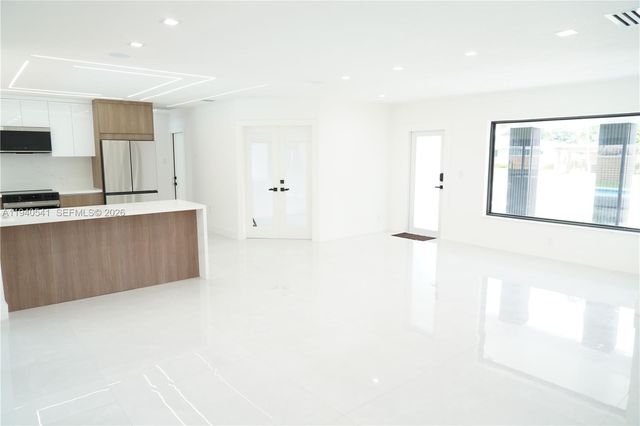 5260 SW 4th Ct 0, Plantation, FL 33317