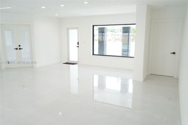 5260 SW 4th Ct 0, Plantation, FL 33317