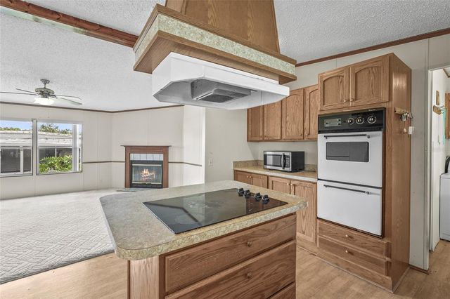 420 49TH STREET E 48, Palmetto, FL 34221