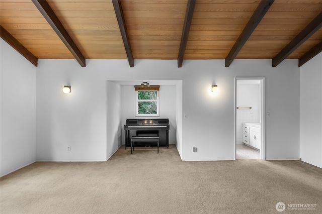 16521 NE 1st Place, Bellevue, WA 98008