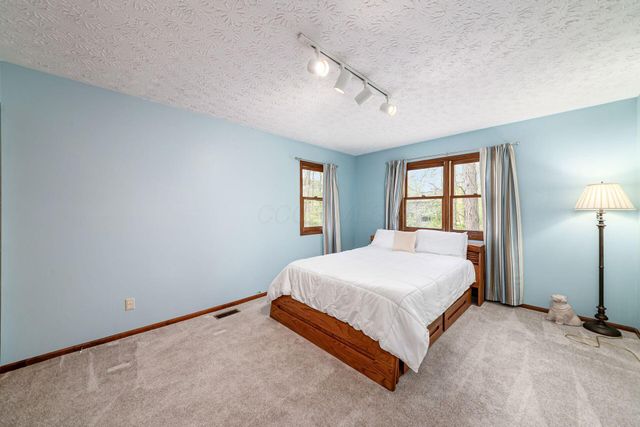 8867 Belisle Court, Dublin, OH 43017