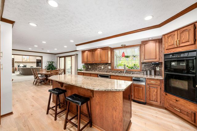 8867 Belisle Court, Dublin, OH 43017