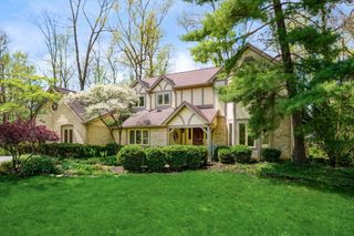 8867 Belisle Court, Dublin, OH 43017