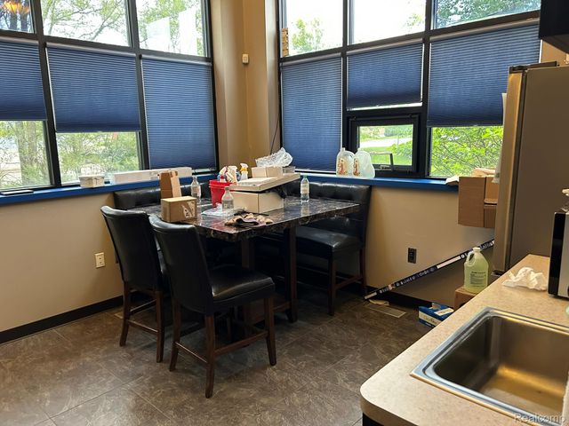 6919 Grand River Road, Brighton, MI 48114