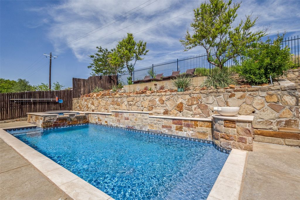 15236 Mallard Creek Street, Fort Worth, TX 76262