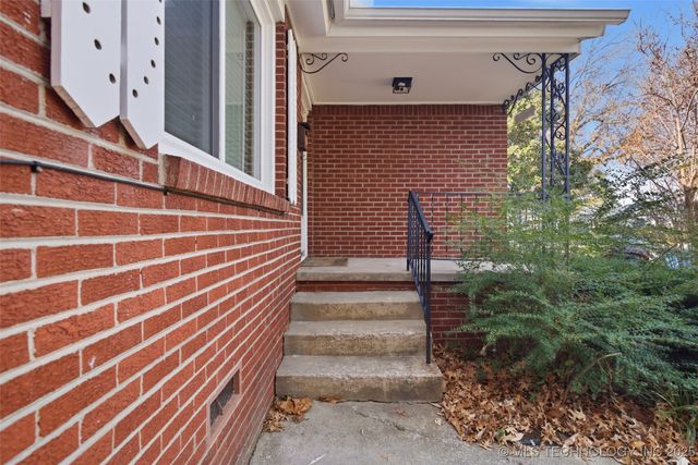 1014 E 38th Street, Tulsa, OK 74105