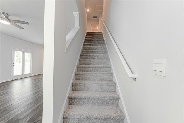 545 King Village, Braselton, GA 30517