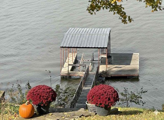 66400 E 253 Road, Grove, OK 74344