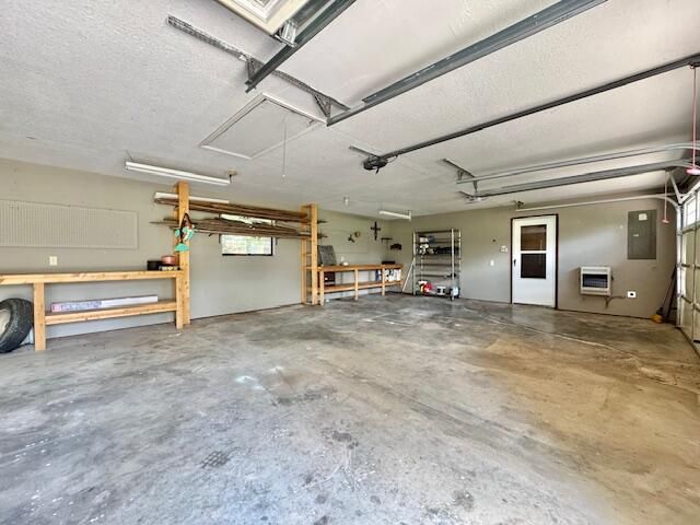 66400 E 253 Road, Grove, OK 74344