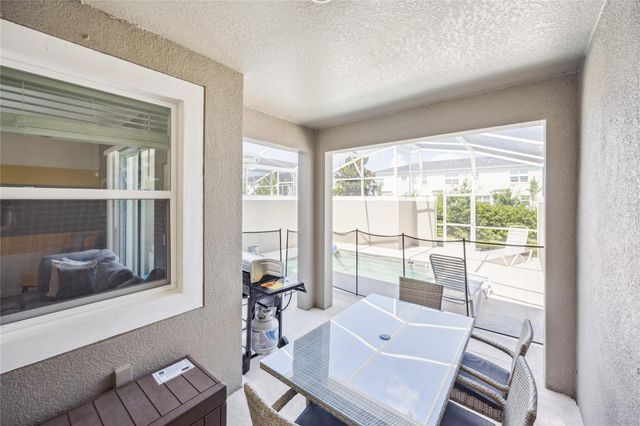 260 Ocean Course Ave, Davenport, FL 33896