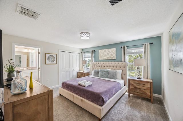 260 Ocean Course Ave, Davenport, FL 33896