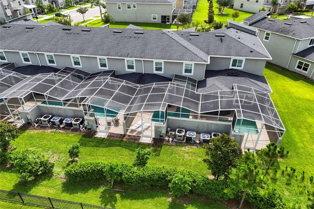 260 Ocean Course Ave, Davenport, FL 33896