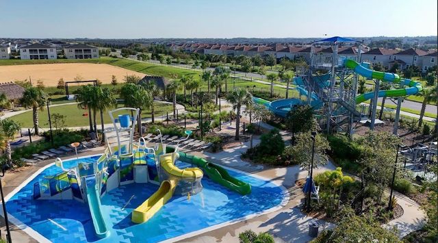 260 Ocean Course Ave, Davenport, FL 33896