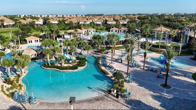260 Ocean Course Ave, Davenport, FL 33896