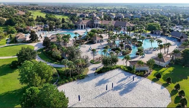 260 Ocean Course Ave, Davenport, FL 33896