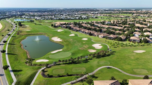 260 Ocean Course Ave, Davenport, FL 33896