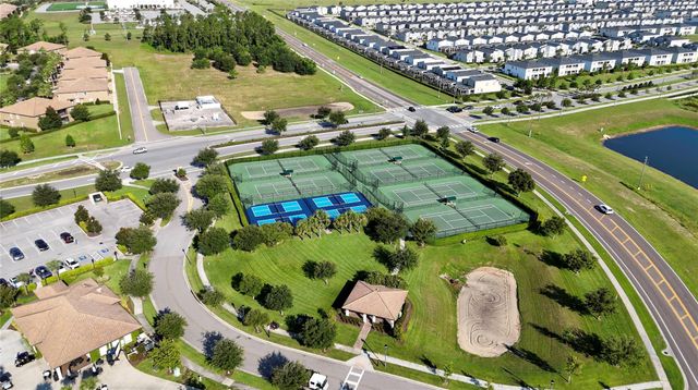 260 Ocean Course Ave, Davenport, FL 33896