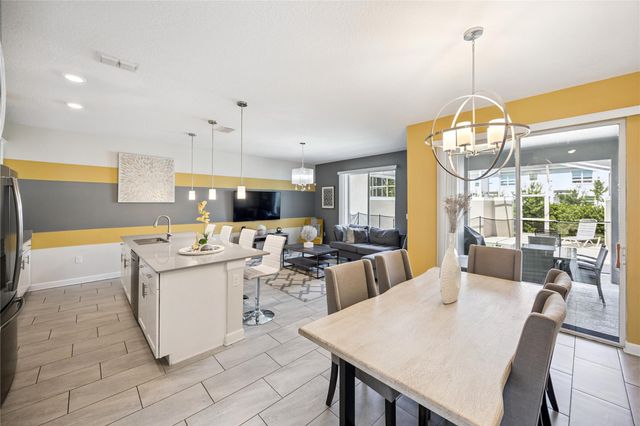 260 Ocean Course Ave, Davenport, FL 33896