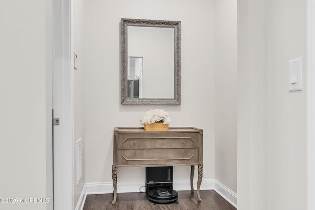 73 Lawley Drive, Lincroft, NJ 07738