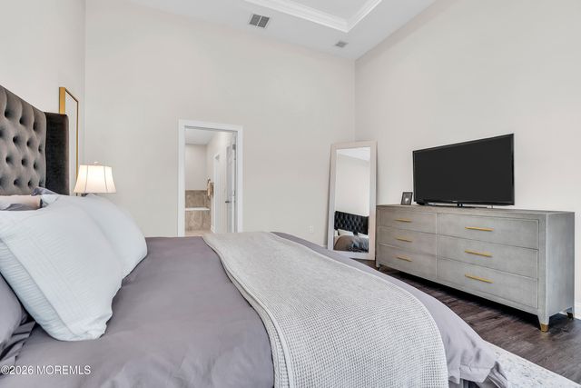 73 Lawley Drive, Lincroft, NJ 07738