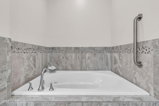 73 Lawley Drive, Lincroft, NJ 07738