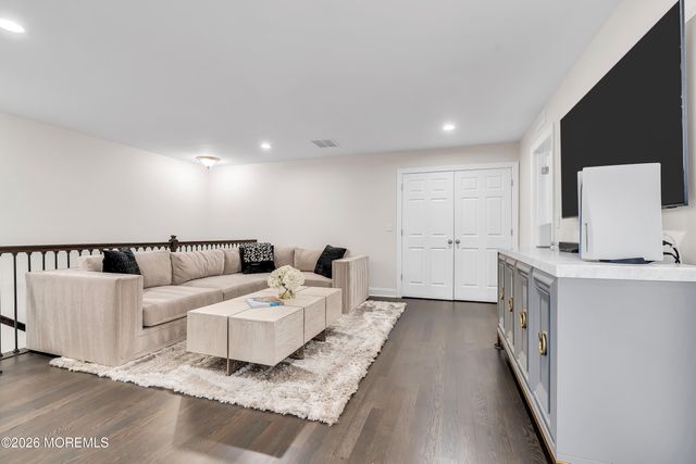73 Lawley Drive, Lincroft, NJ 07738
