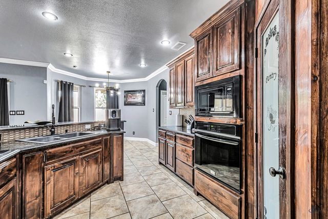 11332 W 23rd St, Odessa, TX 79763