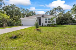 566 Rembrandt Street SE, Palm Bay, FL 32909