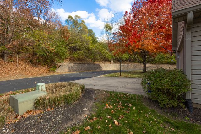 1842 Mill Pond Lane, Lafayette, IN 47905