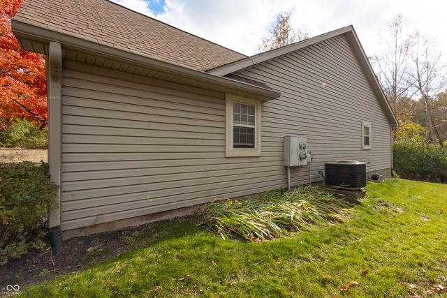 1842 Mill Pond Lane, Lafayette, IN 47905