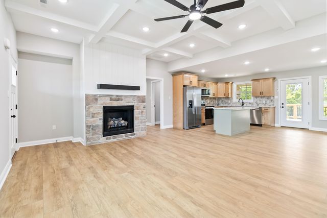 205 Patriot Trail, Berea, KY 40403