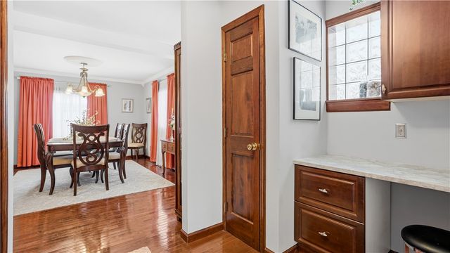 32 Herbst Rd, Kennedy Twp, PA 15108