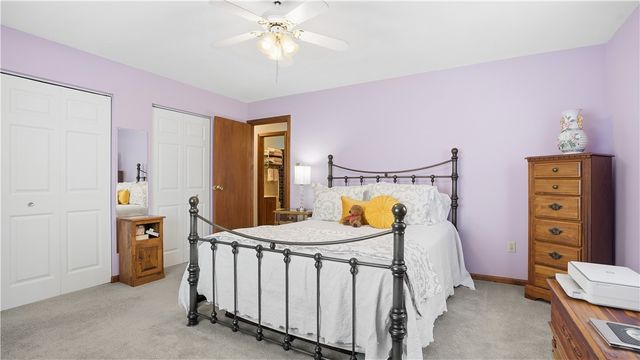 32 Herbst Rd, Kennedy Twp, PA 15108