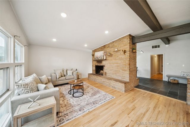 1317 N McFarland Place, Claremore, OK 74017