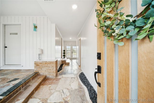 1317 N McFarland Place, Claremore, OK 74017