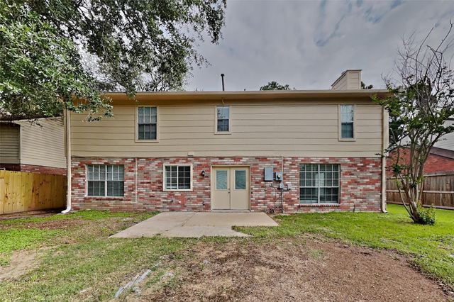 16303 Hickory Point Road, Houston, TX 77095