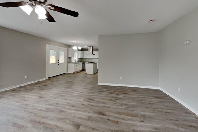 16303 Hickory Point Road, Houston, TX 77095