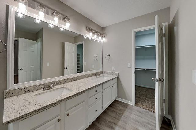 16303 Hickory Point Road, Houston, TX 77095