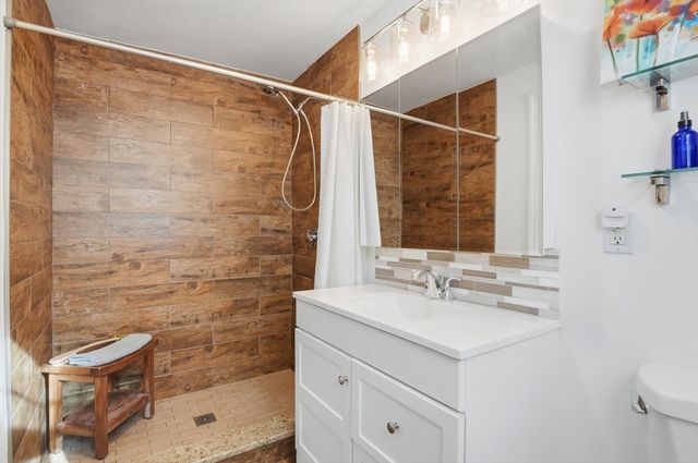 17 Longley Road, Shirley, MA 01464