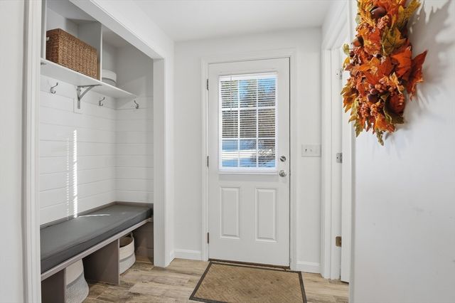 17 Longley Road, Shirley, MA 01464