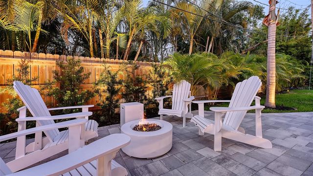 7715 WESTMORELAND DRIVE, Sarasota, FL 34243