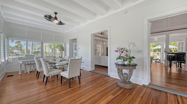 7715 WESTMORELAND DRIVE, Sarasota, FL 34243