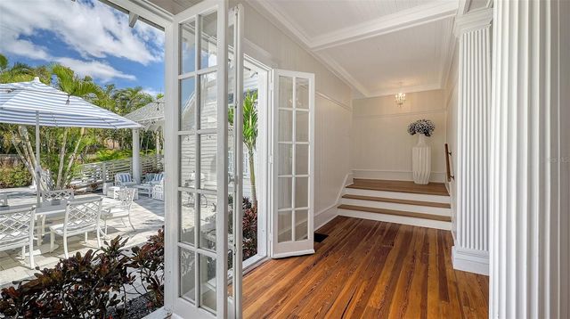 7715 WESTMORELAND DRIVE, Sarasota, FL 34243