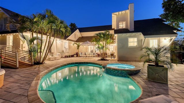 7715 WESTMORELAND DRIVE, Sarasota, FL 34243