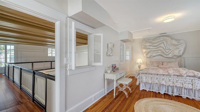 7715 WESTMORELAND DRIVE, Sarasota, FL 34243